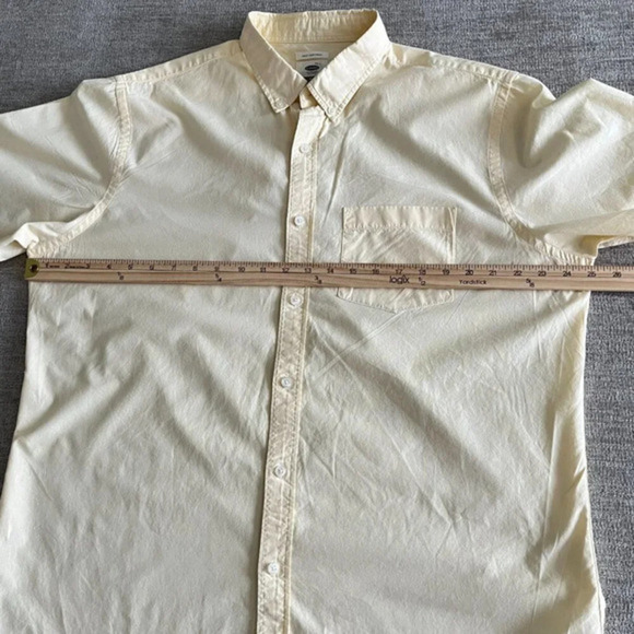 Old Navy Mens XL Yellow Casual Collared Button Up Short Sleeve Shirt Pocket - Picture 4 of 6